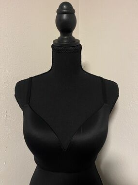 SALE!!! Soma 38B Wireless Seamless T-Shirt Bra - Black